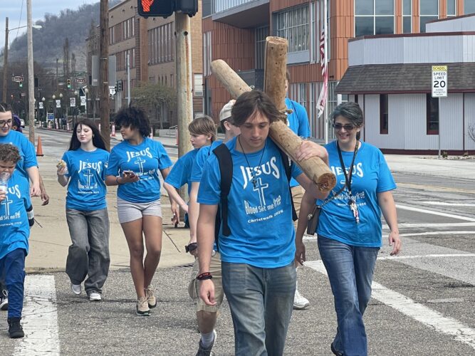 Faithful gather for 'Christ Walk' through Steubenville